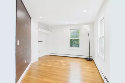 32 Sciarappa St #2, Cambridge, MA 02141 - Photo 5