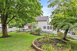 7 Intervale St, Woburn, MA 01801 - Photo 7