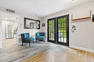 7 Intervale St, Woburn, MA 01801 - Photo 11