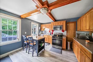 18 Bolton Pl, Bridgewater, MA 02324 - Photo 3