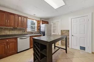 23 Intervale St, Lynn, MA 01904 - Photo 7