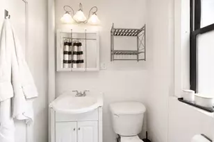 64 Queensberry St, Boston, MA 02215 - Photo 7
