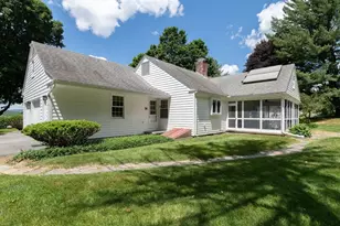1196 Florence Rd, Northampton, MA 01062 - Photo 9