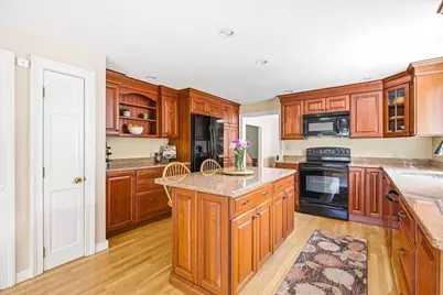 411 High St, Pembroke, MA 02359 - Photo 5