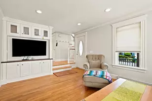 45 Highland St, Northbridge, MA 01588 - Photo 11