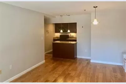 950 Massachusetts Ave #318, Cambridge, MA 02139 - Photo 3