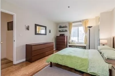 950 Massachusetts Ave #318, Cambridge, MA 02139 - Photo 5