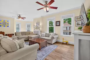 25 Weyanoke St, Boston, MA 02124 - Photo 13