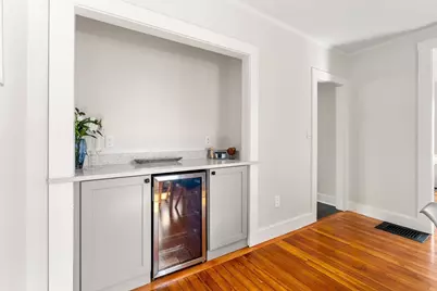47 Elliott St, Beverly, MA 01915 - Photo 17