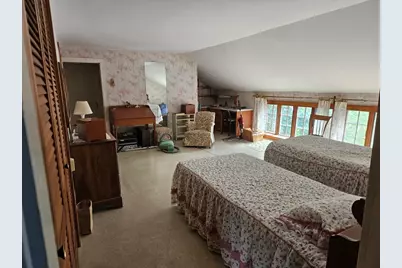 43 Summer St, Barre, MA 01005 - Photo 13