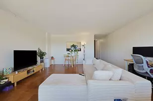 6 Whittier Pl, Boston, MA 02114 - Photo 5