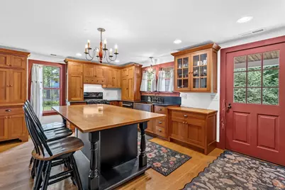 392 Greenfield Rd, Deerfield, MA 01342 - Photo 7