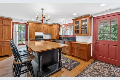 392 Greenfield Rd, Deerfield, MA 01342 - Photo 7