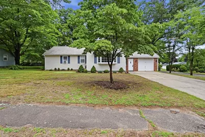 171 Thalia Dr, Agawam, MA 01030 - Photo 3