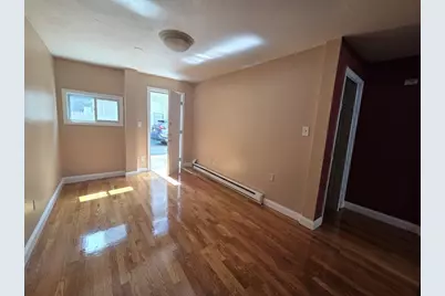 134 Boston St #1B, Salem, MA 01970 - Photo 9