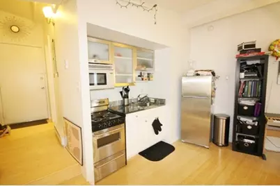 12 Stoneholm St #421, Boston, MA 02115 - Photo 9