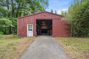 28 S Mill St, Hopkinton, MA 01748 - Photo 33