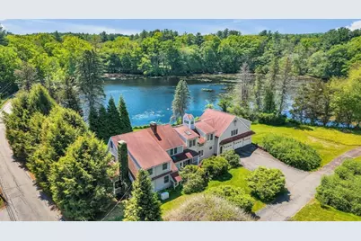 28 S Mill St, Hopkinton, MA 01748 - Photo 3