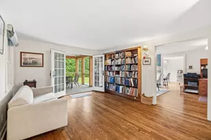 28 S Mill St, Hopkinton, MA 01748 - Photo 7