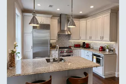25 Euston St #2, Brookline, MA 02446 - Photo 3