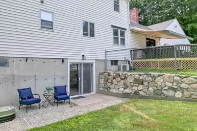 363 Liberty St, Braintree, MA 02184 - Photo 13