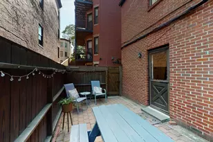 907 Beacon St, Boston, MA 02215 - Photo 1