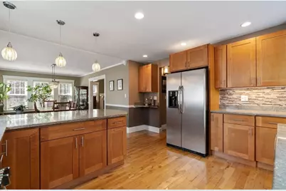48 Beacon Park, Watertown, MA 02472 - Photo 15