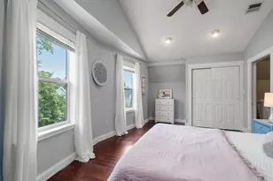 11 Priscilla Rd, Boston, MA 02135 - Photo 5