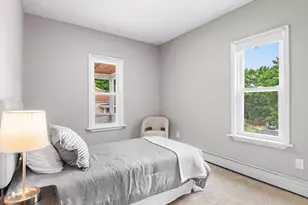 21 Oakland St, Fitchburg, MA 01420 - Photo 27