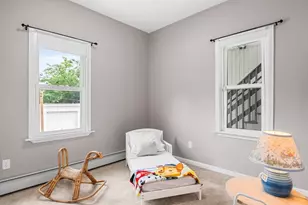 21 Oakland St, Fitchburg, MA 01420 - Photo 15