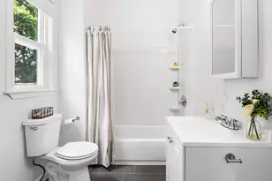 21 Oakland St, Fitchburg, MA 01420 - Photo 11