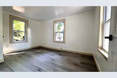 6 Oakland Circle, Wellesley, MA 02481 - Photo 13