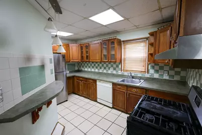 209 West Harvard Street #1, Brockton, MA 02301 - Photo 3