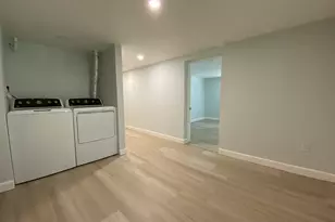 30 Beechmont St, Worcester, MA 01609 - Photo 17
