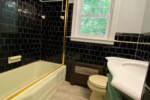 30 Beechmont St, Worcester, MA 01609 - Photo 13