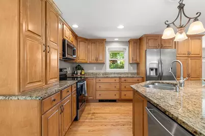 28 Birch Road, Andover, MA 01810 - Photo 9