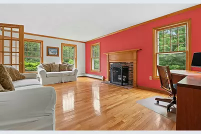 10 Sadler Road, Upton, MA 01568 - Photo 5