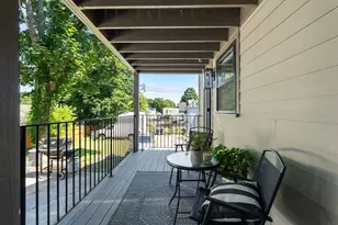 1069 Washington St, Boston, MA 02124 - Photo 15