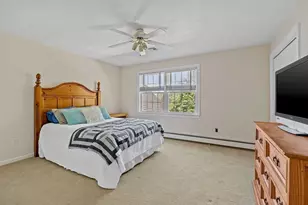 117 South St, Upton, MA 01568 - Photo 17