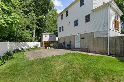 70 Crescent Lane, Malden, MA 02148 - Photo 27