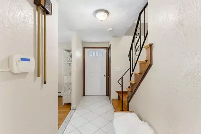 70 Crescent Lane, Malden, MA 02148 - Photo 5