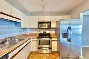 200 Cove Way, Quincy, MA 02169 - Photo 3