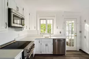 51 Fulton St, Dedham, MA 02026 - Photo 17
