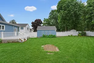 255 Madison St, Dedham, MA 02026 - Photo 35
