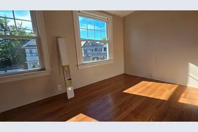 158 W Adams #1, Somerville, MA 02144 - Photo 5