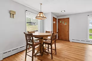 71 Cedar Terrace, Russell, MA 01071 - Photo 9