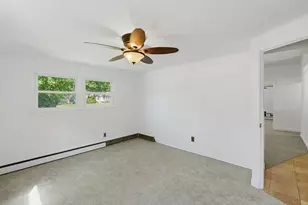 251 Shady Brook Ln, Springfield, MA 01118 - Photo 15