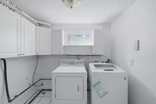 251 Shady Brook Ln, Springfield, MA 01118 - Photo 21
