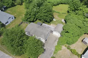 251 Shady Brook Ln, Springfield, MA 01118 - Photo 31