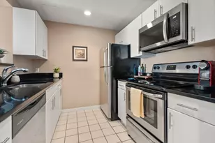 950 Massachusetts Ave, Cambridge, MA 02139 - Photo 3